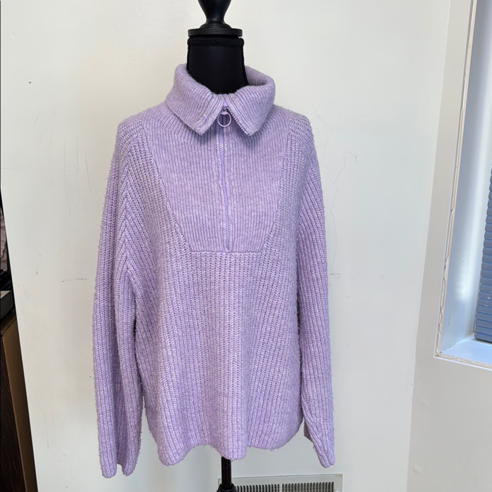 H&M Lavender Women's Sweater Medium Size